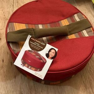 New Rachel Ray round thermal carrier keeps foods hot or cold red